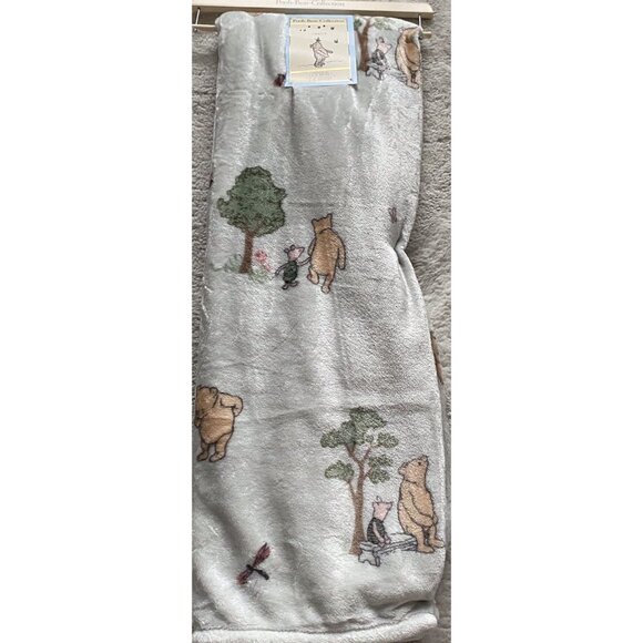 Pooh Bear Collection Winnie The Pooh Piglet Throw Blanket 50” X 70” NEW - Picture 1 of 14